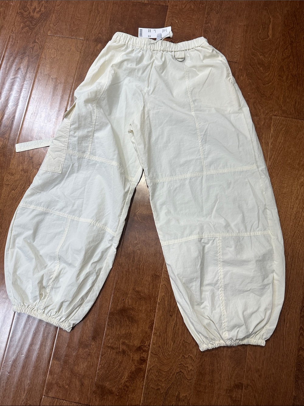 Urban Outfitters Off-White Cargo Jogger Pants